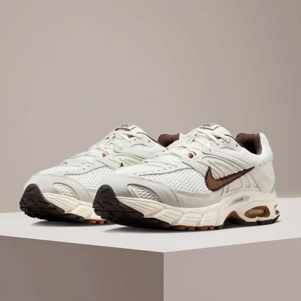 Men'S Shoes Nike Air Max - Nike AIR MAX MOTO 2K Baskets