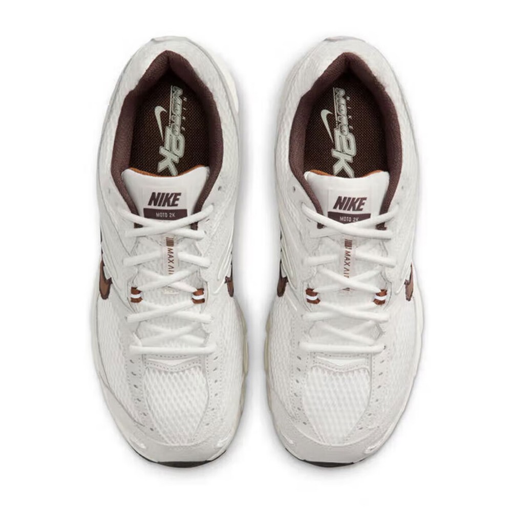 Nike AIR MAX MOTO 2K Baskets d - Men'S Shoes Nike Air Max avis et prix