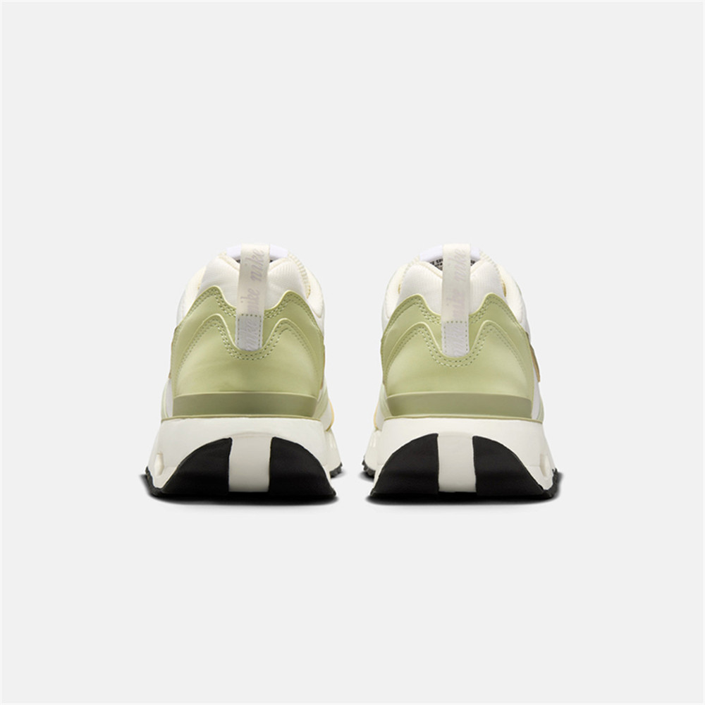 NIKE AIR MAX DAWN Baskets déco - Men'S Shoes Nike Air Max avis et prix